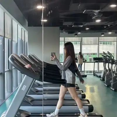 罗洋翔